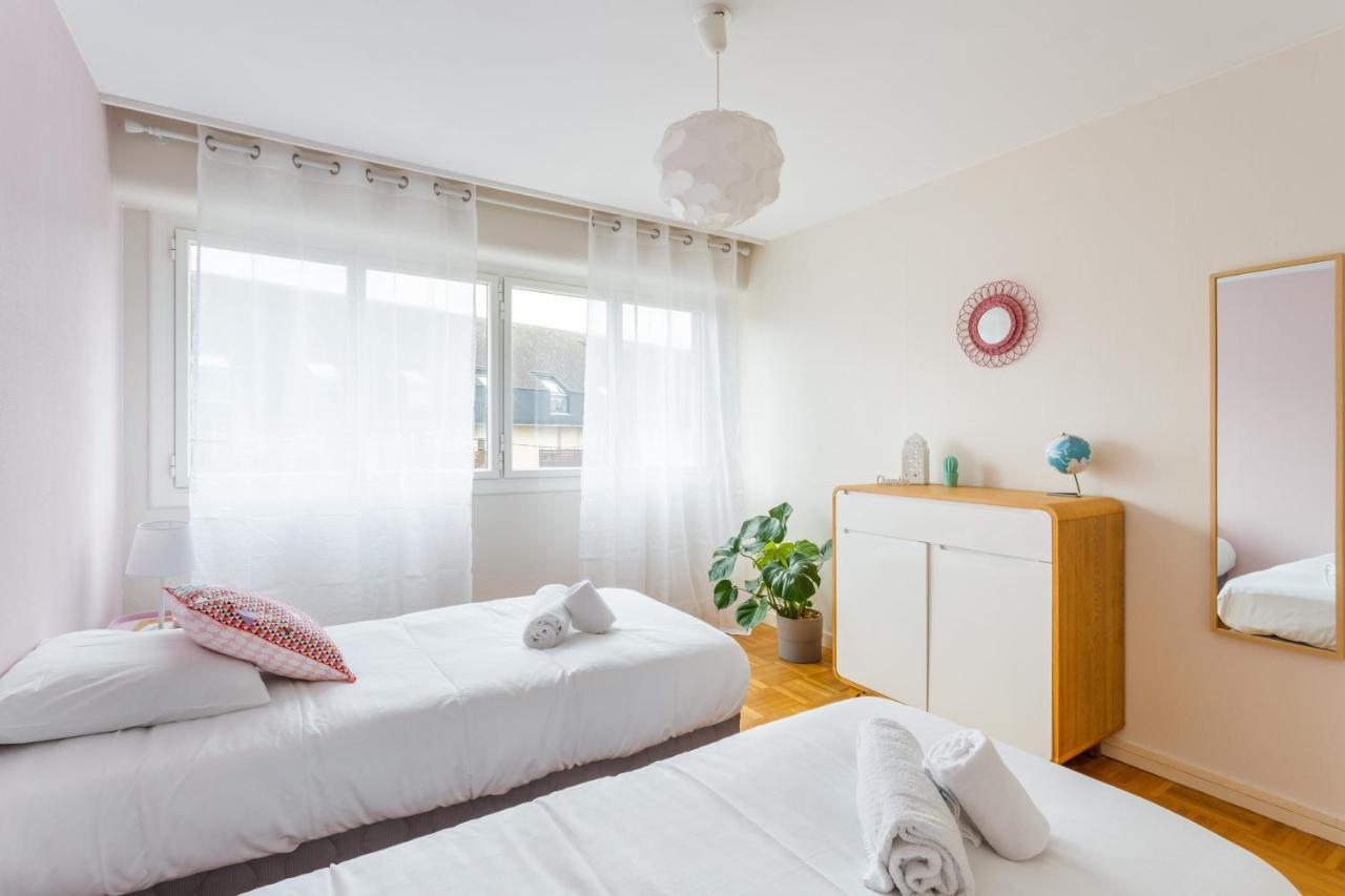 Rosa, Confortable 2 Chambres Avec Parking Dans Le Centre Rennes Eksteriør billede
